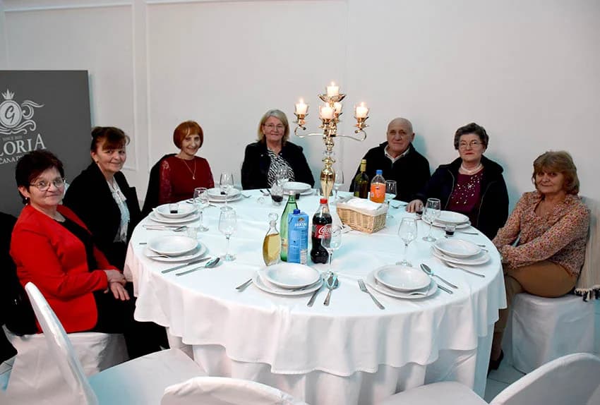 Valentinovska zabava okupila više od 280 umirovljenih