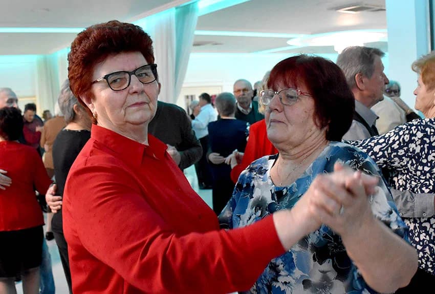 Valentinovska zabava okupila više od 280 umirovljenih