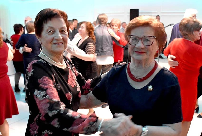 Valentinovska zabava okupila više od 280 umirovljenih