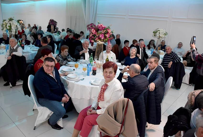 Valentinovska zabava okupila više od 280 umirovljenih