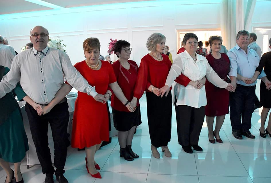 Valentinovska zabava okupila više od 280 umirovljenih