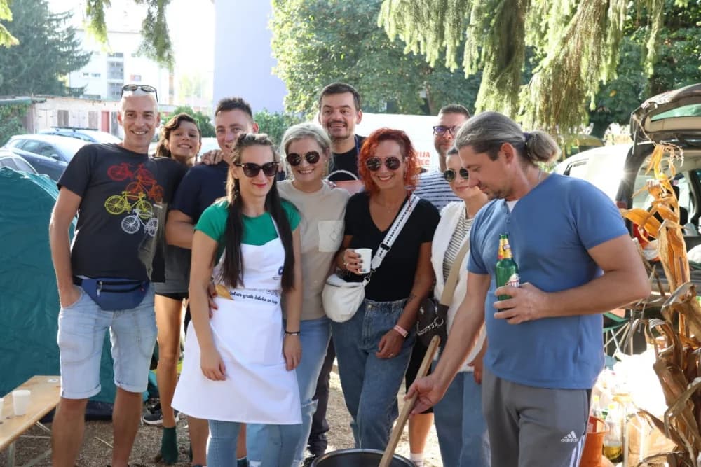/FOTOGALERIJA/ Ekipa iz Rajsavca dominirala na 14. sajmu Slavonski banovac u Pakracu