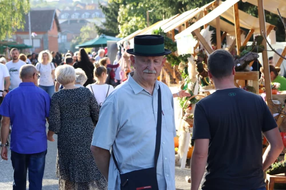 /FOTOGALERIJA/ Ekipa iz Rajsavca dominirala na 14. sajmu Slavonski banovac u Pakracu
