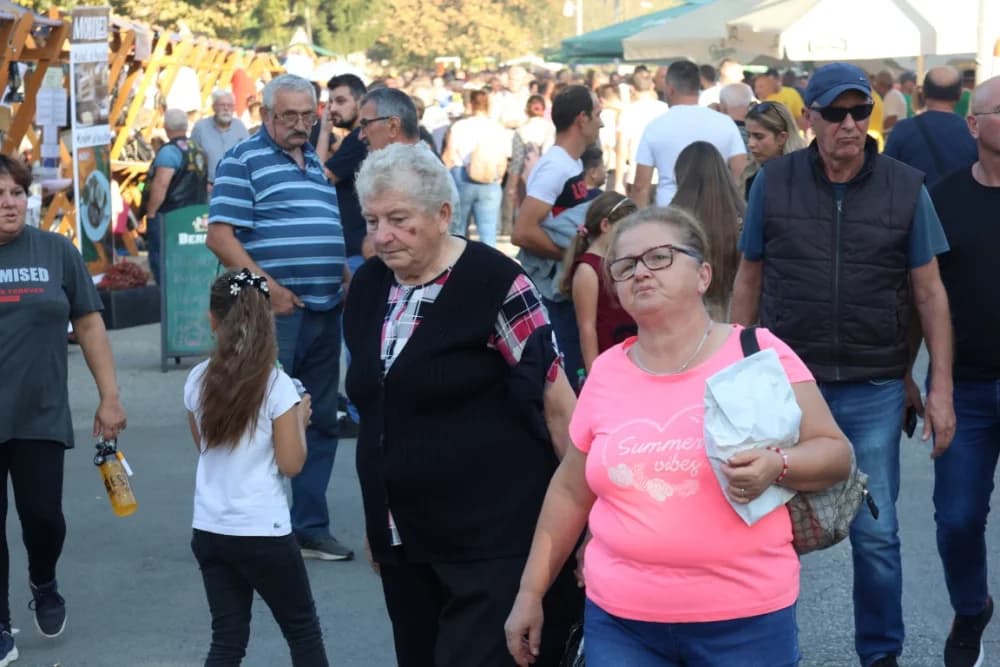 /FOTOGALERIJA/ Ekipa iz Rajsavca dominirala na 14. sajmu Slavonski banovac u Pakracu