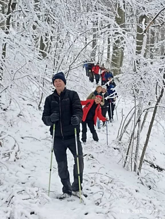 Srca na Papuku - slavili Valentinovo na visini od 740 metara