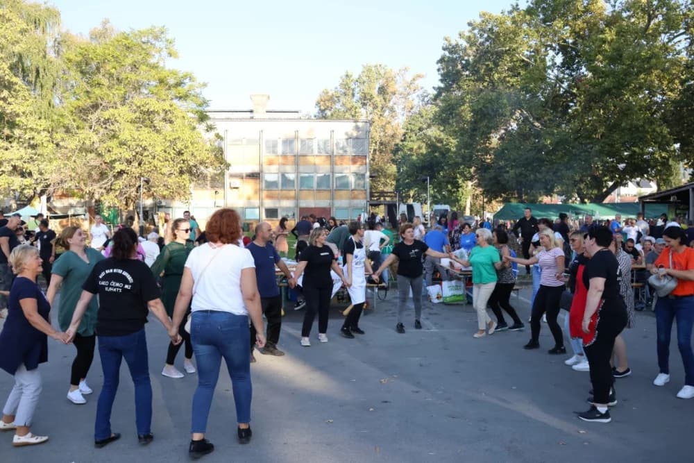 /FOTOGALERIJA/ Ekipa iz Rajsavca dominirala na 14. sajmu Slavonski banovac u Pakracu
