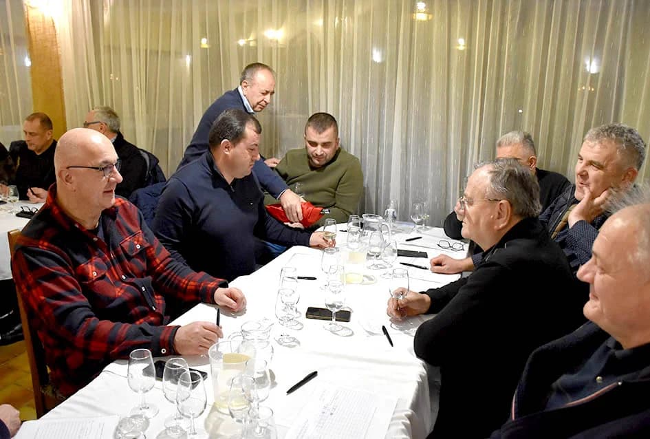 ZIMSKA ŠKOLA UDRUGE VINO-KAP IZ KAPTOLA: Ocjenjivanje ulazi u završnicu, slijedi finale