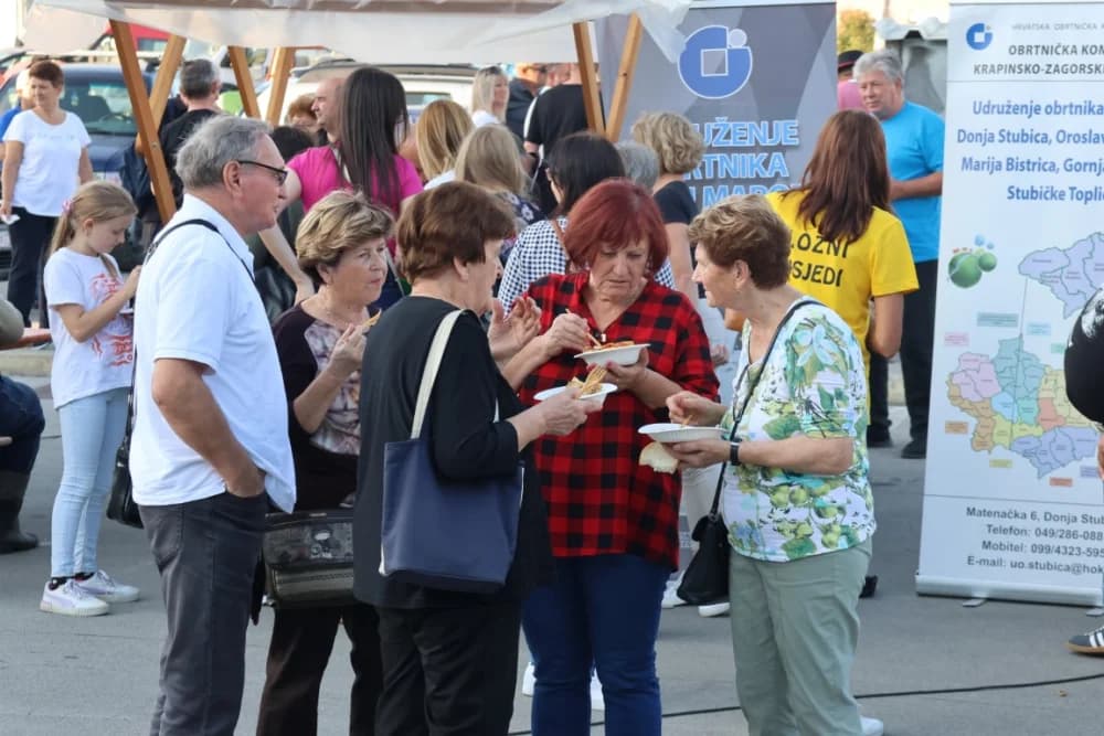 /FOTOGALERIJA/ Ekipa iz Rajsavca dominirala na 14. sajmu Slavonski banovac u Pakracu