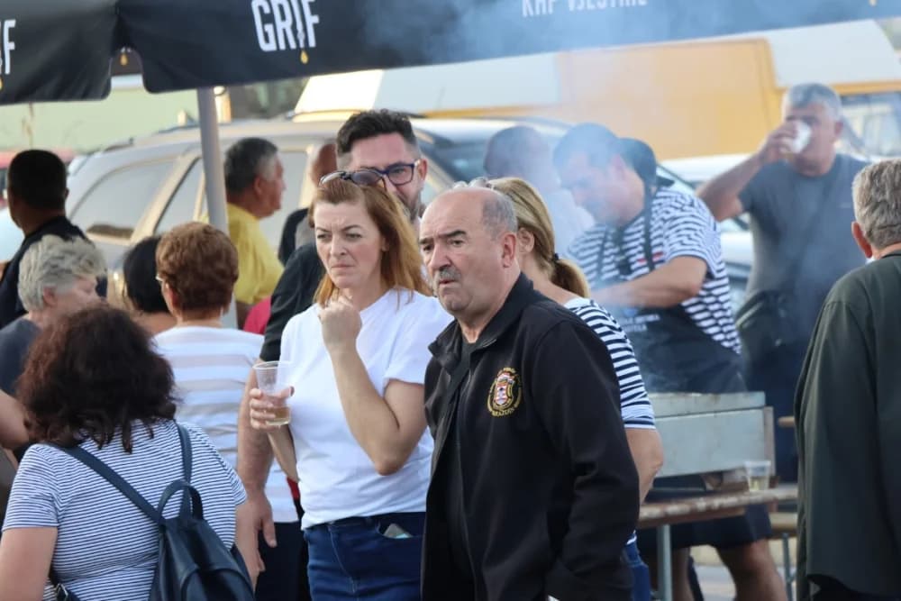 /FOTOGALERIJA/ Ekipa iz Rajsavca dominirala na 14. sajmu Slavonski banovac u Pakracu