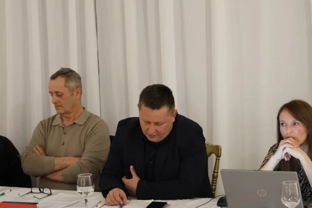 IZVJEŠTAJNA SKUPŠTINA ʼLEDINEʼ: Članovi Udruge poljodjelaca Ledina imaju predavanja i tesiranje prskalica