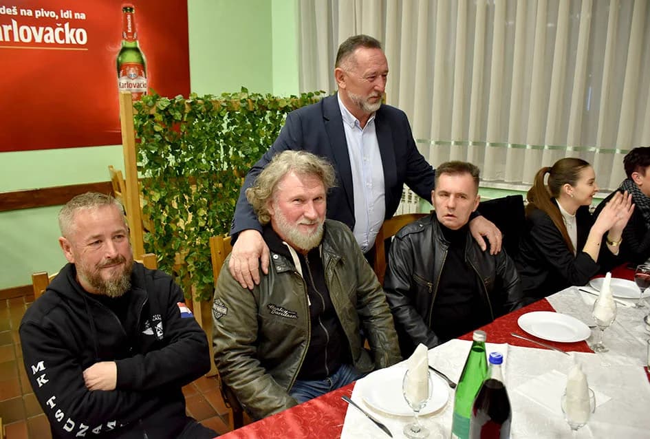 NOVI POLITIČKI VJETROVI U POŽEŠKOJ KOTLINI: Osnovani organci stranke DOMiNO za Požegu i Pleternicu