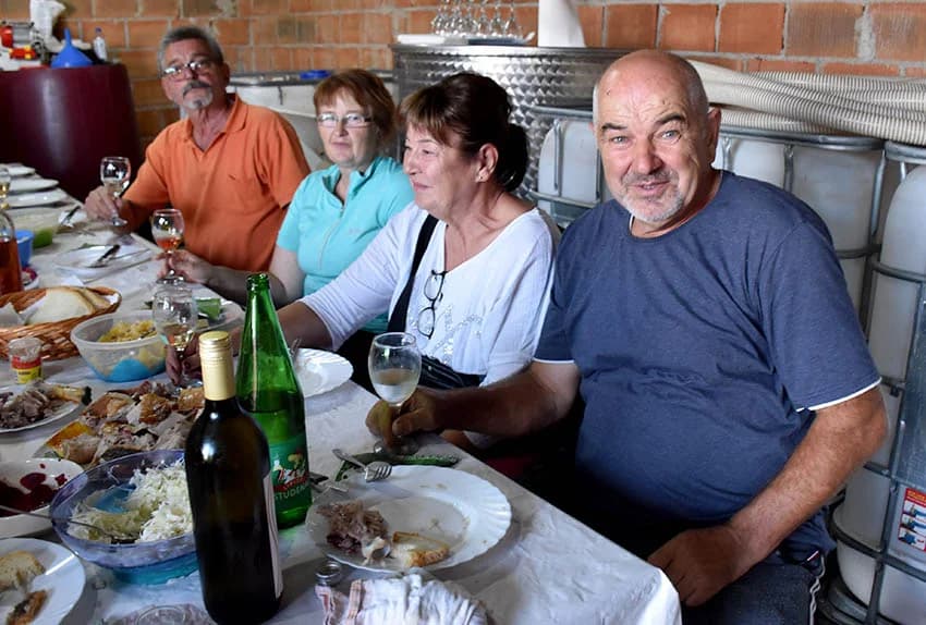 Tri razloga za slavlje kod obitelji Šolčić iz Biškupaca /FOTO/