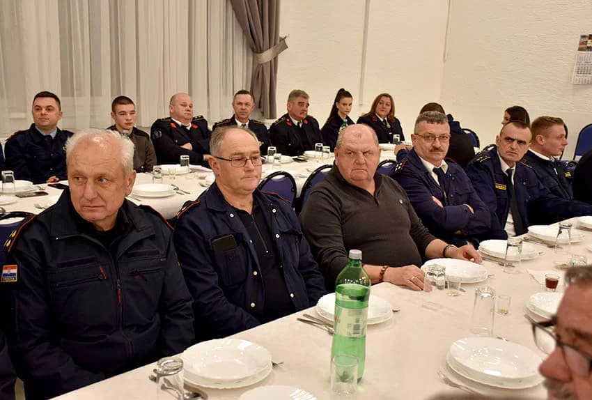 Velički vatrogasci prošle godine imali 36 intervencija od kojih je deset požarnih