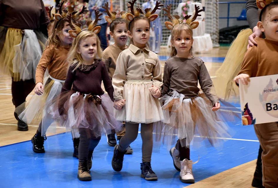 POŽEŠKI MASKENBAL: Ključeve grada predao požeški gradonačelnik novoj ekipi - ali samo nakratko ma koliko to drugi jako priželjkuju!