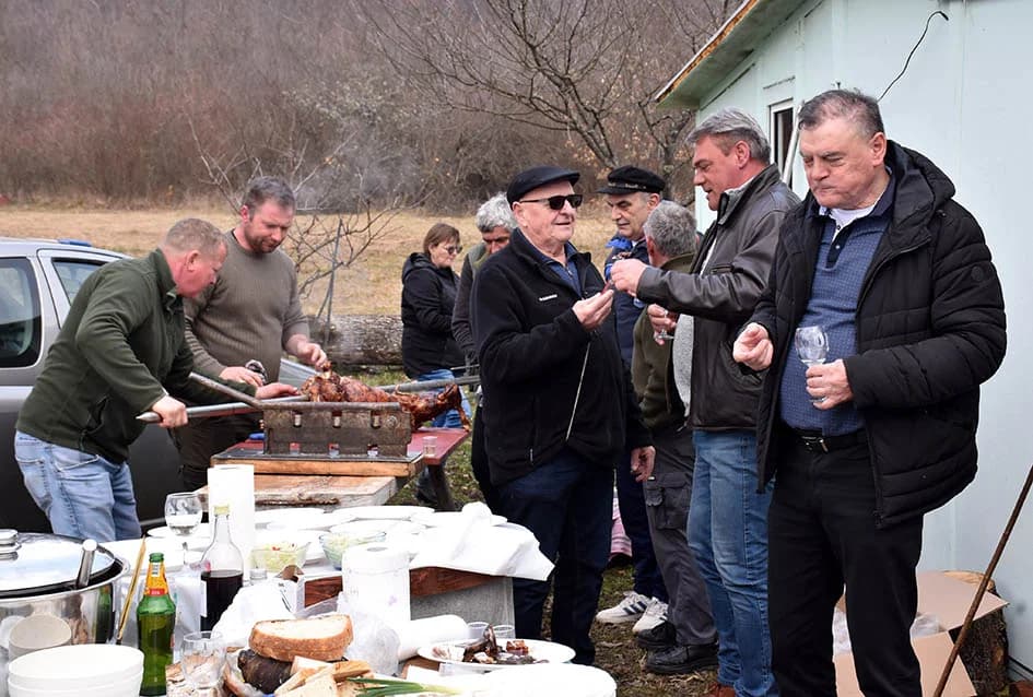 Masovan odaziv Požežana kod baj Mate na Matijevu u Šušanju kod Nove Kapele