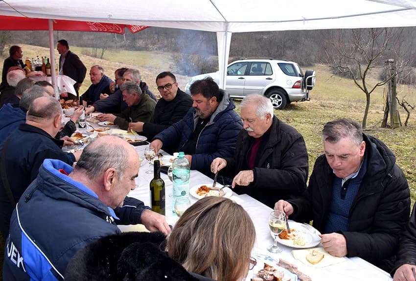 Masovan odaziv Požežana kod baj Mate na Matijevu u Šušanju kod Nove Kapele