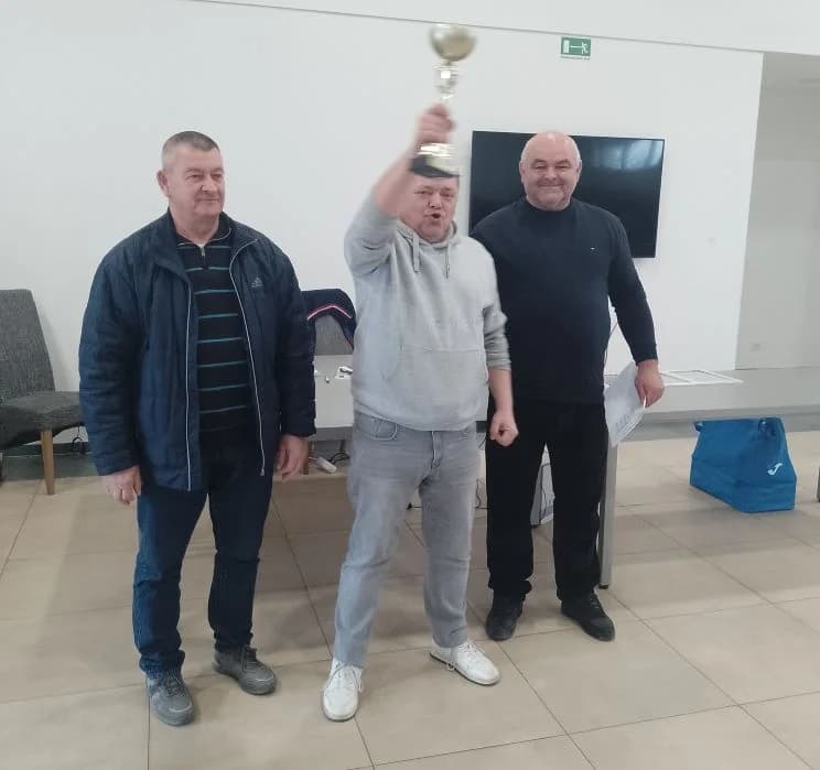 TURNIR PRIJATELJSTVA U BRESTOVCU: Pobjednički pehar Šahovskom klubu Jajce