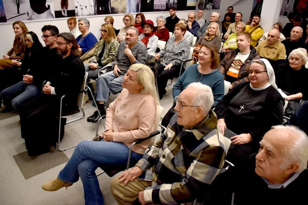 Rabin Luciano Moše Prelević održao je predavanje o židovstvu u Dvorani znanja Gradske knjižnice Požega