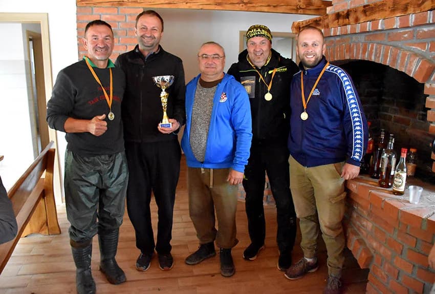 Pobjednici brestovačkog Kupa prijateljstva su ribiči Veličanke, a najbolji pojedinci su Marko Poletto, Josip Mandić i Mario Fider [FOTO]