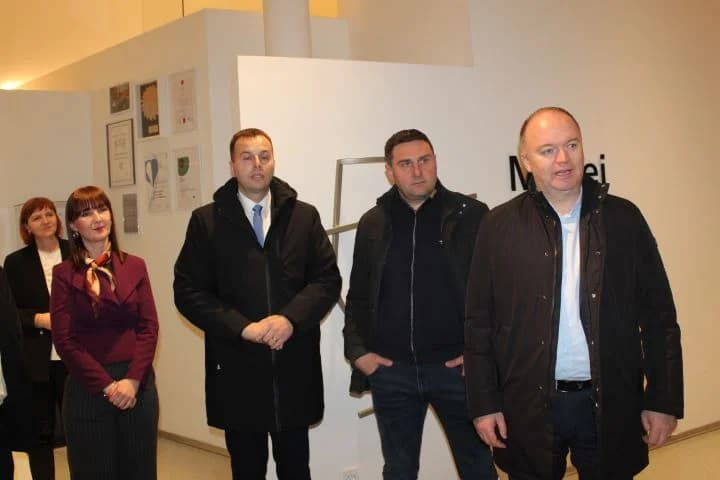 NA POZIV GRADSKOG OGRANKA DOMOVINSKOG POKRETA Ministar demografije i useljeništva Ivan Šipić posjetio Pleternicu