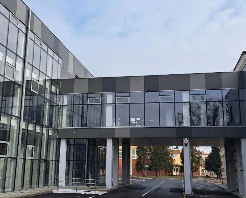 Dio unutrašnjosti novih i obnovljenih prostora škole