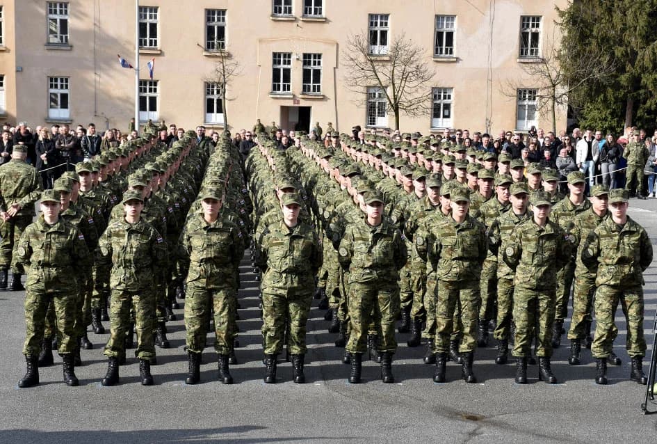 289 dragovoljnih ročnika prisegnulo Domovini: Čast je biti u Hrvatskoj vojsci