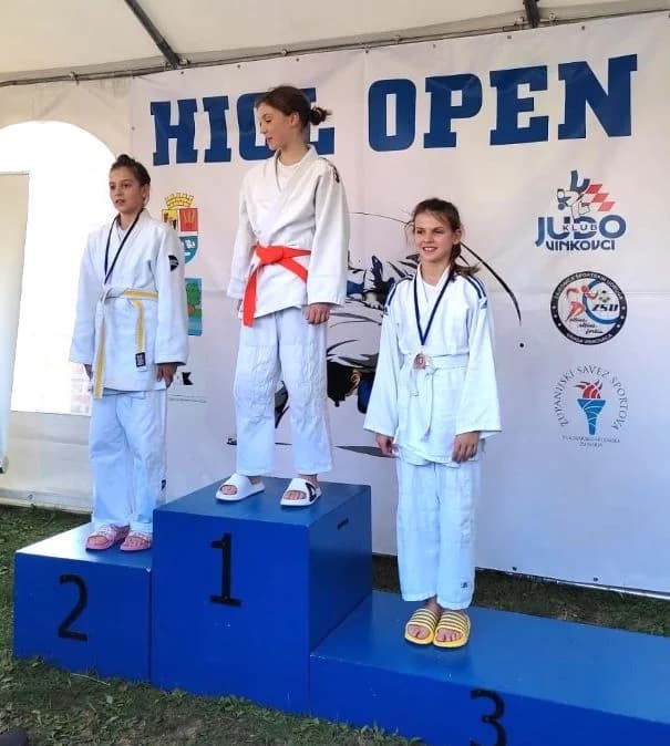 NOVI USPJEH ČAGLINSKIH JUDAŠA: Deset osvojenih medalja na turniru u Vinkovcima