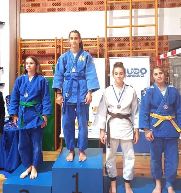 NOVI USPJEH ČAGLINSKIH JUDAŠA: Deset osvojenih medalja na turniru u Vinkovcima