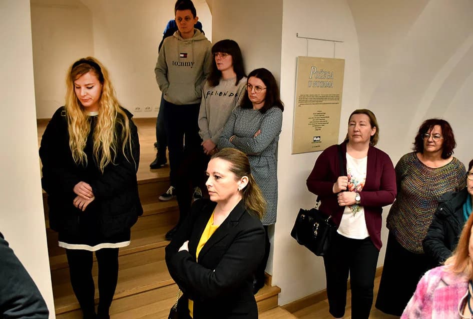 Otvorena izložba o glazbenom životu Požege