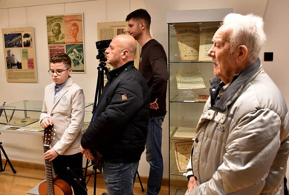 Otvorena izložba o glazbenom životu Požege