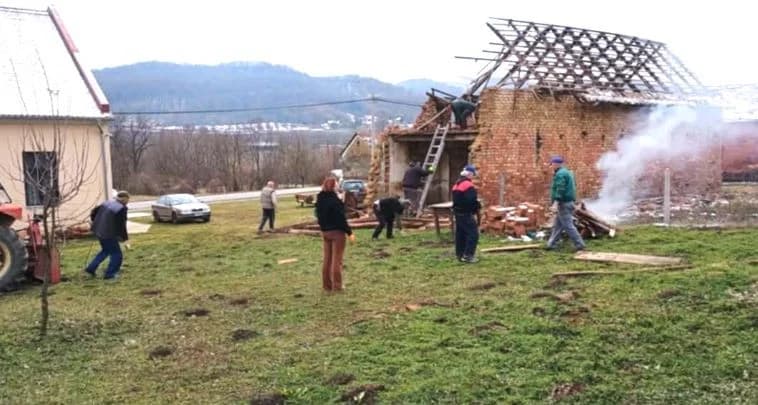 UDRUGA PUT  IZ RUŠEVA: Radne akcije na rušenju stare staje