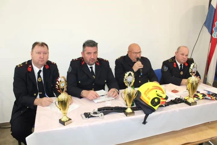 Izvrsni rezultati čaglinske vatrogasne mladeži na županijskim natjecanjima