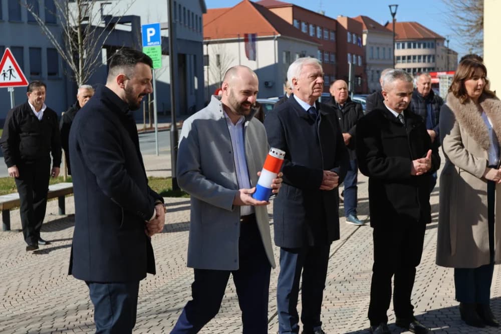 Proslava 35. obljetnice osnutka HDZ-a na području Požeško- slavonske županije: ʼNastavimo izgrađivati našu županiju na temeljima koje smo naslijediliʼ
