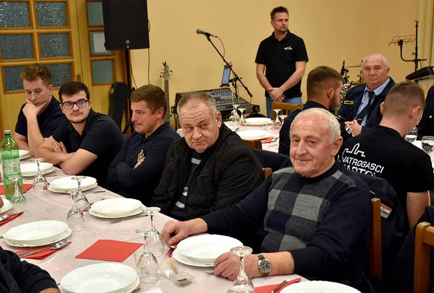 Vatrogasna mladež Jakšića dvostruki prvaci županije, a jedna ekipa ide na državno natjecanje