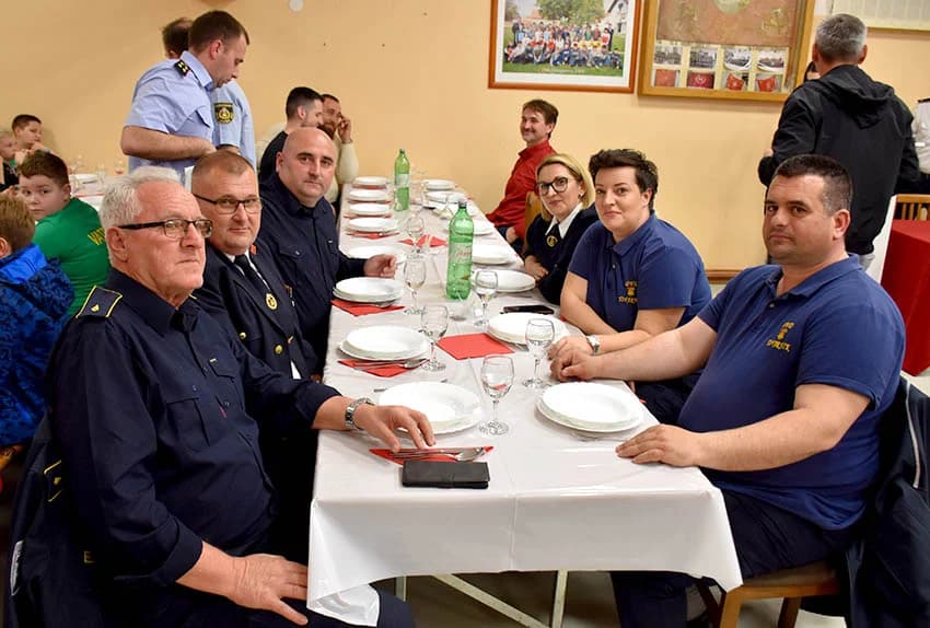 Vatrogasna mladež Jakšića dvostruki prvaci županije, a jedna ekipa ide na državno natjecanje