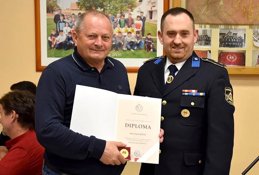 Vatrogasna mladež Jakšića dvostruki prvaci županije, a jedna ekipa ide na državno natjecanje