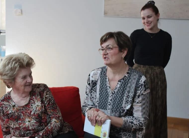 UZ MEĐUNARODNI DAN ŽENA U PLETERNICI: Druženje pripadnica ljepšeg spola uz vino, kolače i poeziju