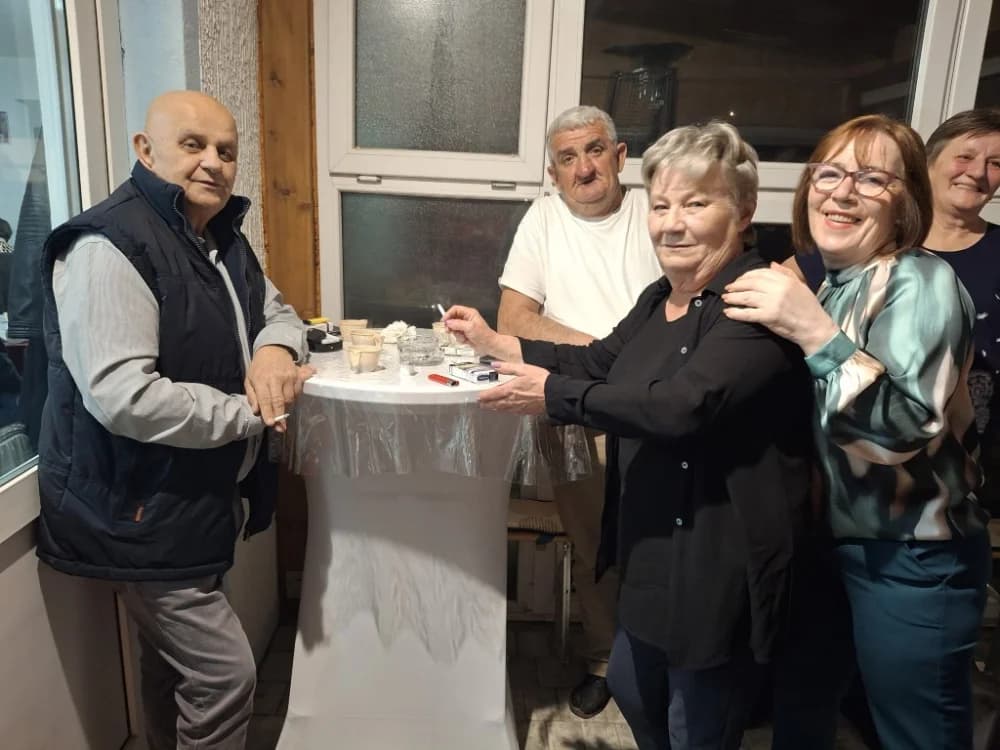 Velički umirovljenici uz Dan žena darivali i muškarce!