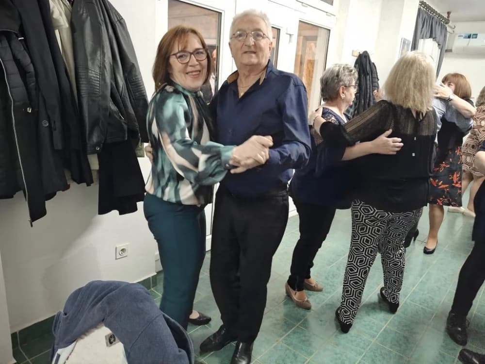 Velički umirovljenici uz Dan žena darivali i muškarce!