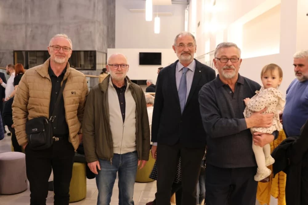 Odabrane fotografije Duška Mirkovića daju sugađanima motive najboljeg čovjekovog prijatelja