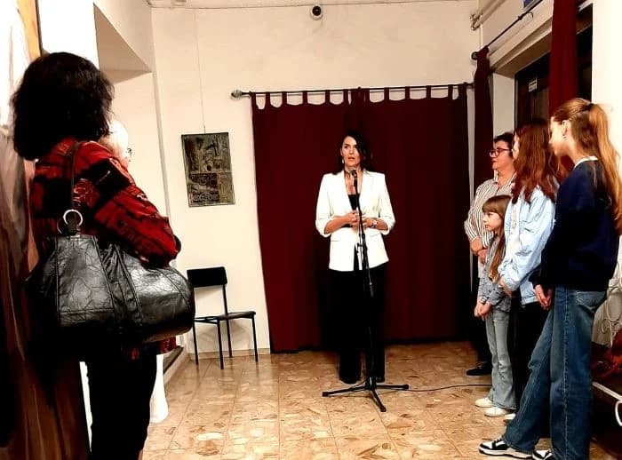 Otvorena izložba likovnih radova pod nazivom ʼPožegi s naše palete“