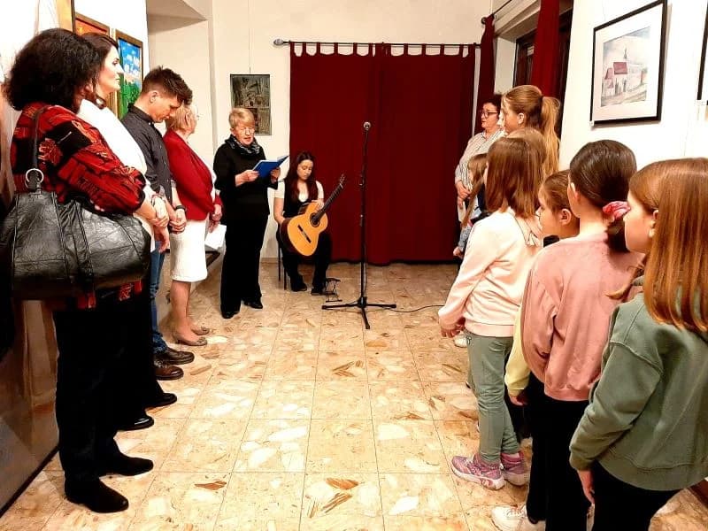 Otvorena izložba likovnih radova pod nazivom ʼPožegi s naše palete“