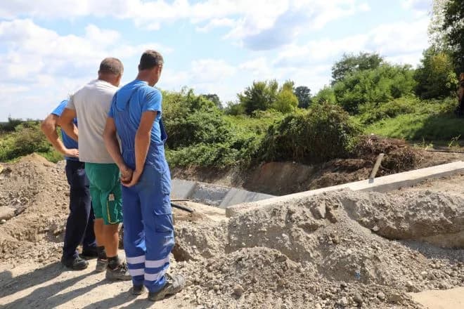 SANACIJA POTOČNOG  PROPUSTA U KUZMICI:  „Riješili smo dugogodišnji problem“