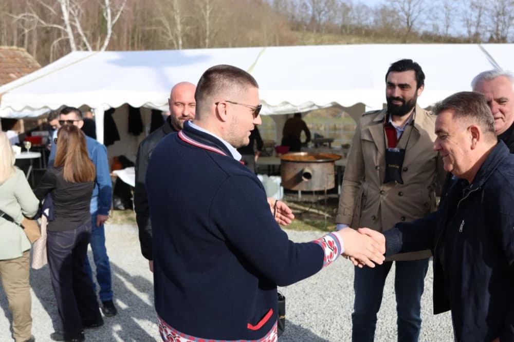 Obitelj Pandžić i ove godine ugostila više od tisuću prijatelja i poslovnih partnera na tradicionalnom Grgurevu