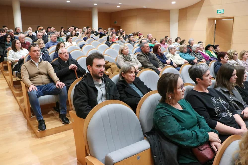 „Čemu da se nadam?“ - održana prva korizmena tribina u Požegi