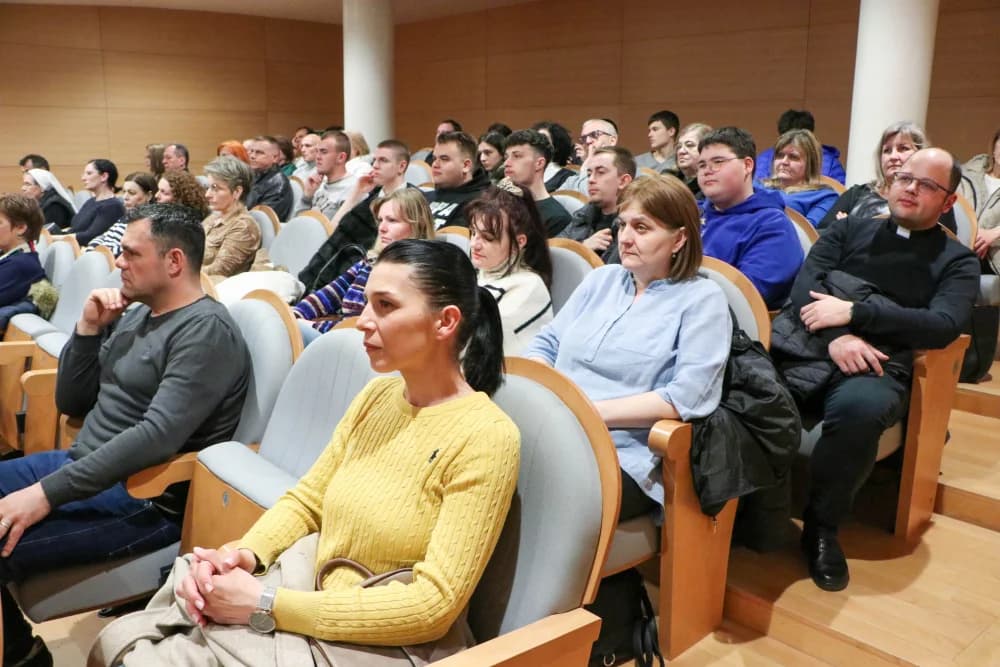 „Čemu da se nadam?“ - održana prva korizmena tribina u Požegi