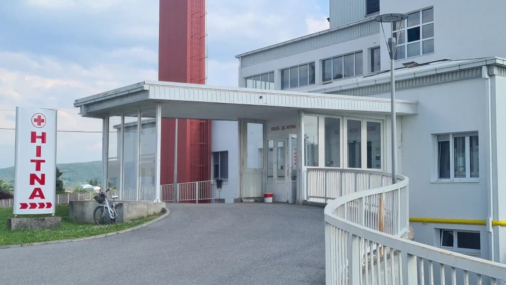 Zbog trovanja plinom 37-godišnjak i dvoje djece zadržani na liječenju u bolnici