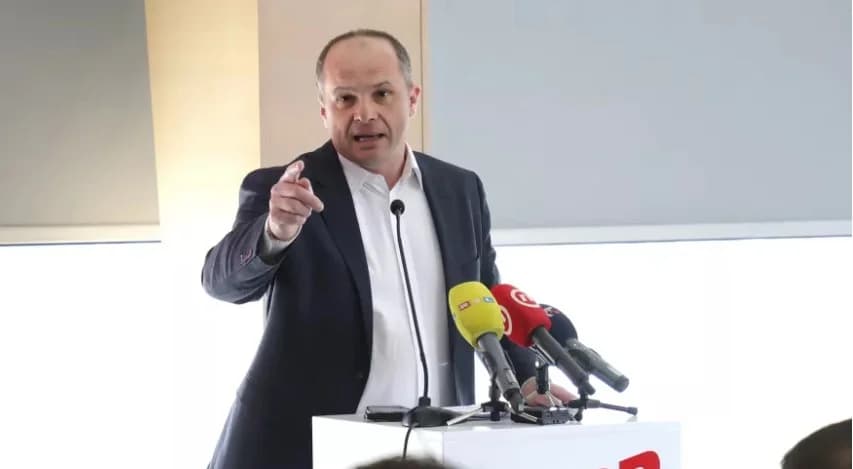 Pri čovjek SDP-a Siniša Hajdaš Dončić: Naš ʼcrveni valʼ više nitko ne može zaustaviti