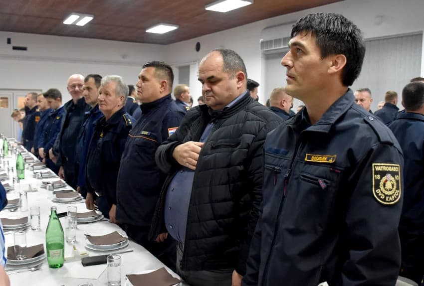 Vatrogasci Kaptola imali više od 100 intervencija i aktivnosti – uzoran  vatrogasac je Karlo Mikić