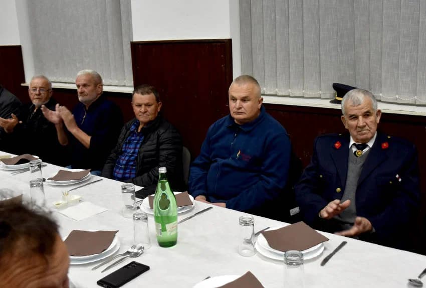 Vatrogasci Kaptola imali više od 100 intervencija i aktivnosti – uzoran  vatrogasac je Karlo Mikić